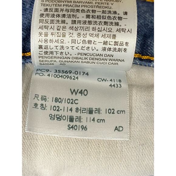 LEVI'S Men's Medium Blue 569 Loose-Fit Faded Five-Pocket Denim Jean Shorts SZ 40 - Picture 11 of 11